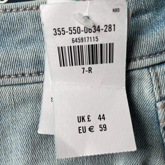 NWT - Hollister Super Skinny Light Wash Jeans - Picture 4 of 12